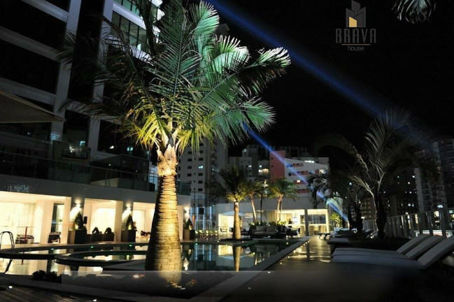 Imagem Apartamento com 3 Quartos à Venda, 161 m² em Centro - Balneário Camboriú Imagem Apartamento com 3 Quartos à Venda, 161 m² em Centro - Balneário Camboriú