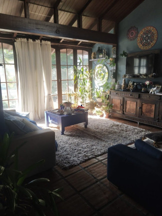 Imagem Imóvel com 13 Quartos à Venda, 312 m² em Canasvieiras - Florianópolis Imagem Imóvel com 13 Quartos à Venda, 312 m² em Canasvieiras - Florianópolis