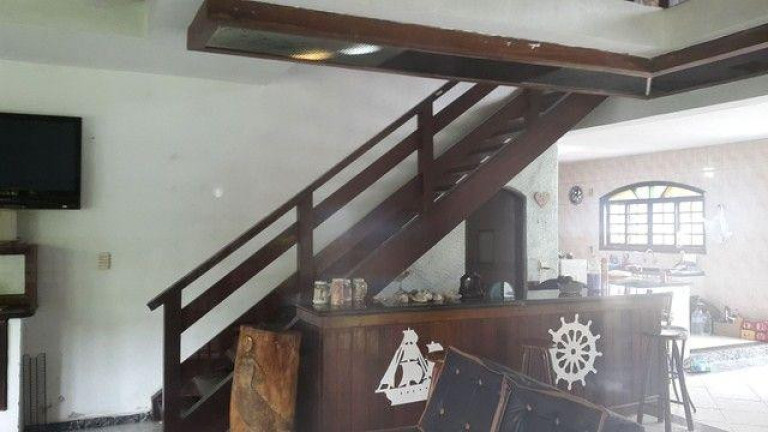 Imagem Casa com 5 Quartos à Venda, 507 m² em Balneário Praia Do Pernambuco - Guarujá Imagem Casa com 5 Quartos à Venda, 507 m² em Balneário Praia Do Pernambuco - Guarujá