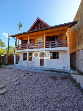 Casa com 5 Quartos à Venda, 180 m² em Fazenda Da Armação - Governador Celso Ramos