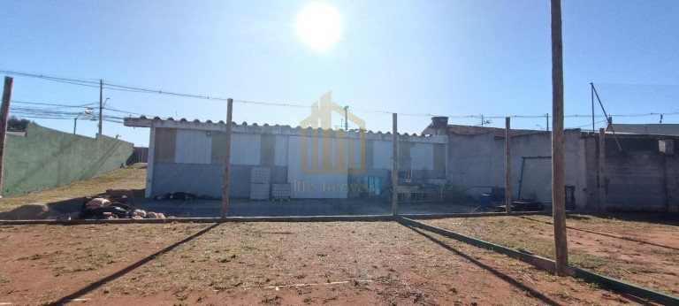 Imagem Terreno à Venda, 3.756 m² em Santa Felicidade - Curitiba Imagem Terreno à Venda, 3.756 m² em Santa Felicidade - Curitiba