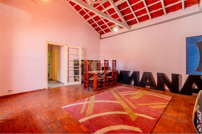 Imagem Casa com 4 Quartos à Venda, 265 m² em Vila Pirajussara - São Paulo