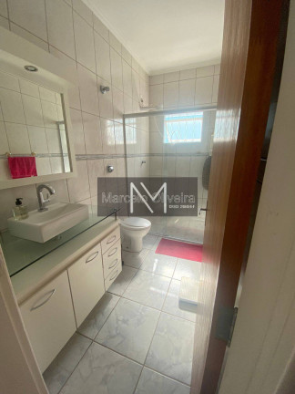 Imagem Casa com 3 Quartos à Venda, 190 m² em Jardim América - São José Dos Campos Imagem Casa com 3 Quartos à Venda, 190 m² em Jardim América - São José Dos Campos