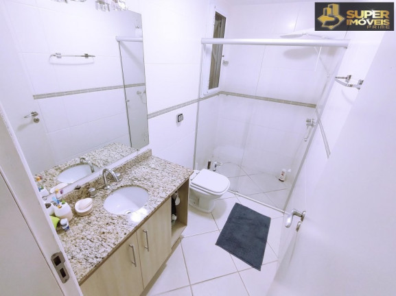 Imagem Apartamento com 3 Quartos à Venda, 90 m² em Centro - Pelotas