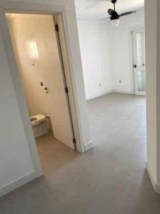 Imagem Sobrado com 5 Quartos à Venda, 540 m² em Atlântida - Xangri-la