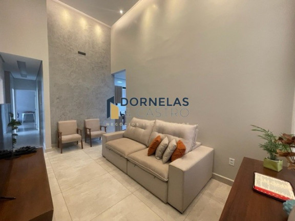 Imagem Casa com 3 Quartos à Venda, 200 m² em Guará I - Brasília Imagem Casa com 3 Quartos à Venda, 200 m² em Guará I - Brasília