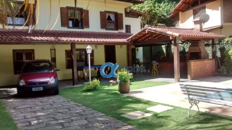 Imagem Casa com 4 Quartos à Venda, 200 m² em Araras - Petrópolis