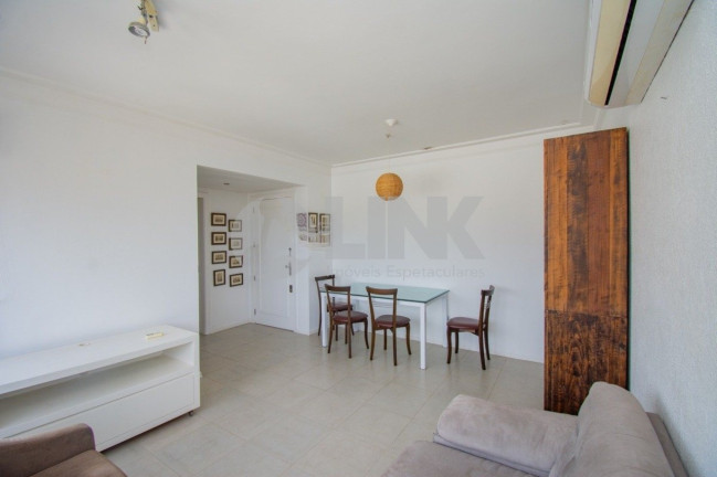 Imagem Apartamento com 1 Quarto à Venda, 56 m² em Bela Vista - Porto Alegre Imagem Apartamento com 1 Quarto à Venda, 56 m² em Bela Vista - Porto Alegre