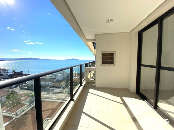 Apartamento com 3 Quartos à Venda, 103 m² em Estreito - Florianópolis