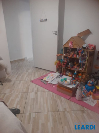 Imagem Casa com 3 Quartos à Venda, 239 m² em Jardim Teles De Menezes - Santo André Imagem Casa com 3 Quartos à Venda, 239 m² em Jardim Teles De Menezes - Santo André