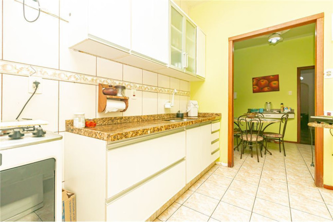 Imagem Casa com 3 Quartos à Venda, 119 m² em Azenha - Porto Alegre