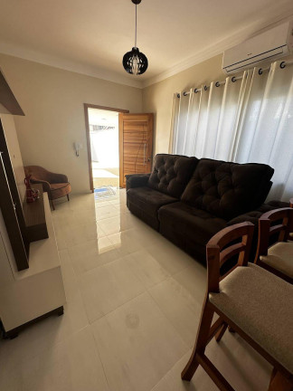 Imagem Casa com 3 Quartos à Venda, 160 m² em Solemar - Praia Grande Imagem Casa com 3 Quartos à Venda, 160 m² em Solemar - Praia Grande