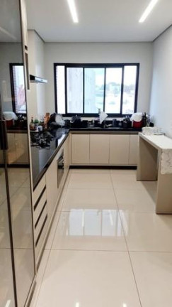 Imagem Apartamento com 4 Quartos à Venda, 247 m² em Duque De Caxias - Cuiabá