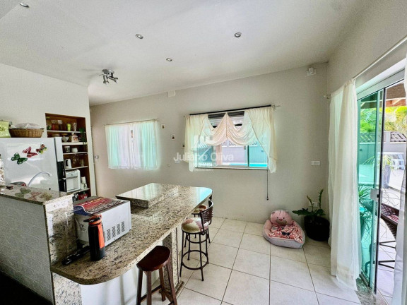 Imagem Casa com 3 Quartos à Venda, 124 m² em Barra Do Sai - Itapoá Imagem Casa com 3 Quartos à Venda, 124 m² em Barra Do Sai - Itapoá