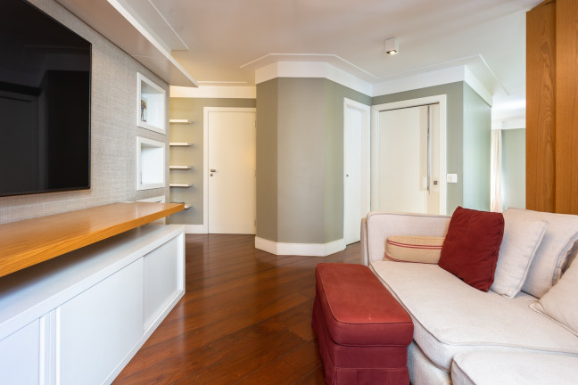 Imagem Apartamento com 3 Quartos à Venda, 206 m² em Vila Nova Conceição - São Paulo Imagem Apartamento com 3 Quartos à Venda, 206 m² em Vila Nova Conceição - São Paulo