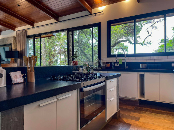 Imagem Casa de Condomínio com 3 Quartos à Venda, 278 m² em Vila Isabel - Campos Do Jordão Imagem Casa de Condomínio com 3 Quartos à Venda, 278 m² em Vila Isabel - Campos Do Jordão
