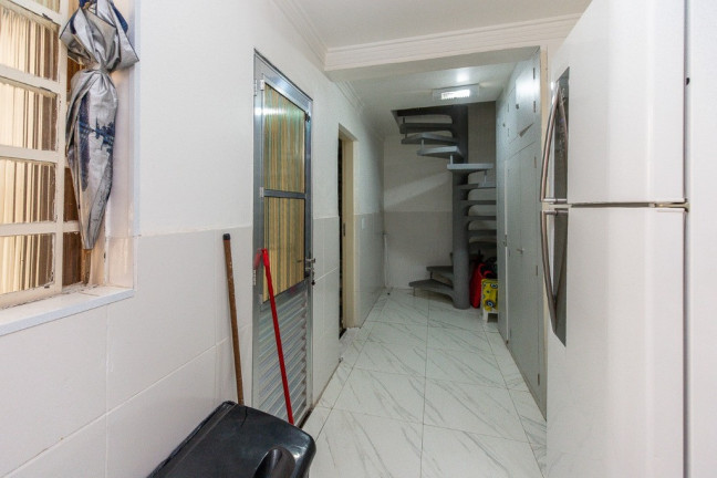 Imagem Casa com 4 Quartos à Venda, 131 m² em Jardim Aeroporto - São Paulo Imagem Casa com 4 Quartos à Venda, 131 m² em Jardim Aeroporto - São Paulo