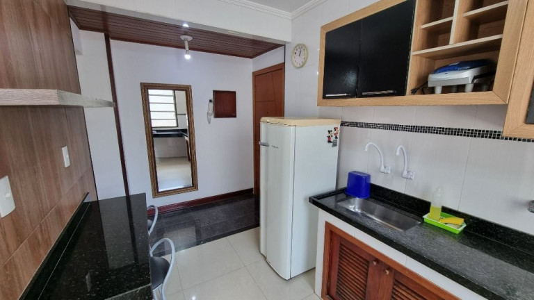 Imagem Apartamento com 3 Quartos à Venda, 90 m² em Pitangueiras - Guarujá