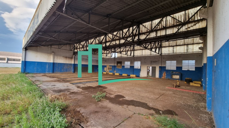 Terreno à Venda,  em Vila Chico Julio - Franca