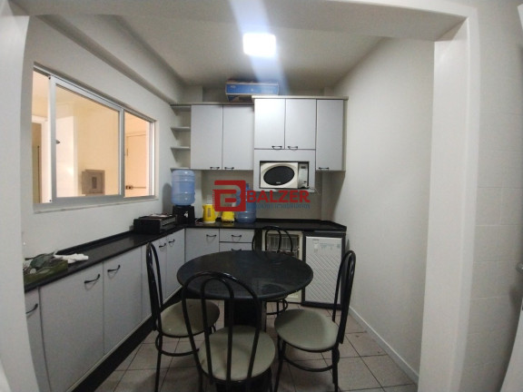 Imagem Apartamento com 2 Quartos à Venda, 91 m² em Centro - Florianópolis Imagem Apartamento com 2 Quartos à Venda, 91 m² em Centro - Florianópolis