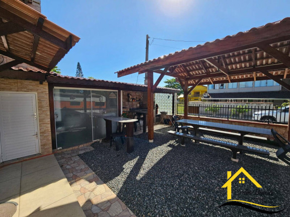 Imagem Casa com 2 Quartos à Venda, 525 m² em Salinas - Balneário Barra Do Sul Imagem Casa com 2 Quartos à Venda, 525 m² em Salinas - Balneário Barra Do Sul