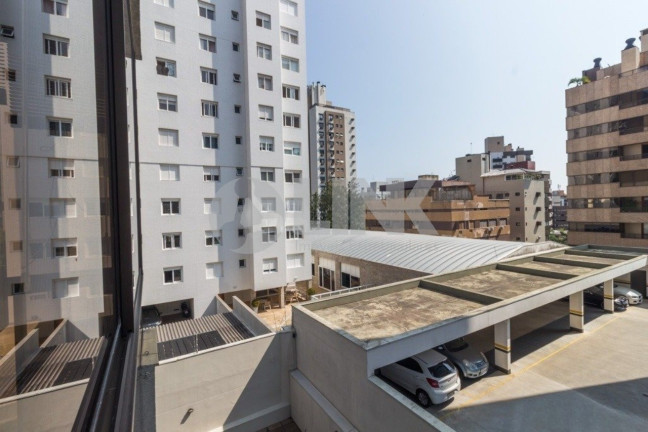 Imagem Apartamento com 3 Quartos à Venda, 136 m² em Petrópolis - Porto Alegre