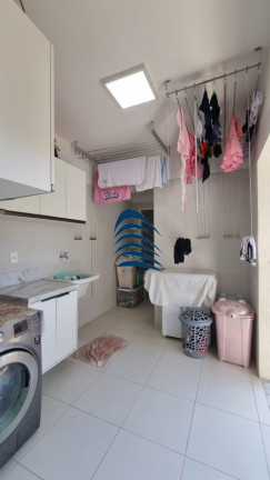 Imagem Casa com 4 Quartos à Venda, 277 m² em Buraquinho - Lauro De Freitas