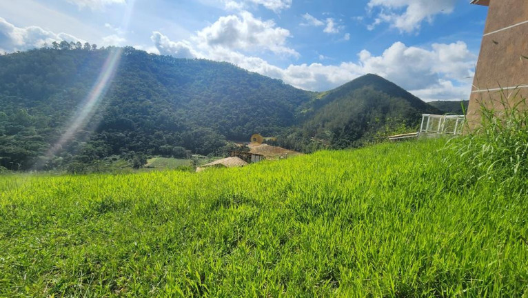 Terreno à Venda, 355 m² em Vale Alpino - Teresópolis