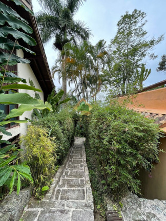 Imagem Apartamento com 13 Quartos à Venda, 1.000 m² em Tenório - Ubatuba Imagem Apartamento com 13 Quartos à Venda, 1.000 m² em Tenório - Ubatuba