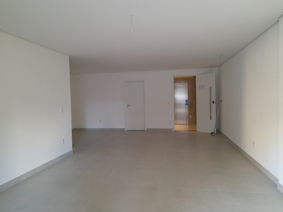 Imagem Apartamento com 4 Quartos à Venda, 200 m² em Ponta Verde - Maceió