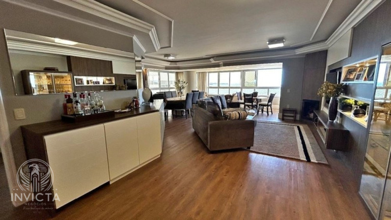 Imagem Apartamento com 3 Quartos à Venda, 175 m² em Barra Sul - Balneário Camboriú Imagem Apartamento com 3 Quartos à Venda, 175 m² em Barra Sul - Balneário Camboriú