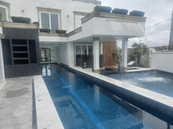 Sobrado com 4 Quartos à Venda ou Locação, 850 m² em Taboão - Mogi Das Cruzes