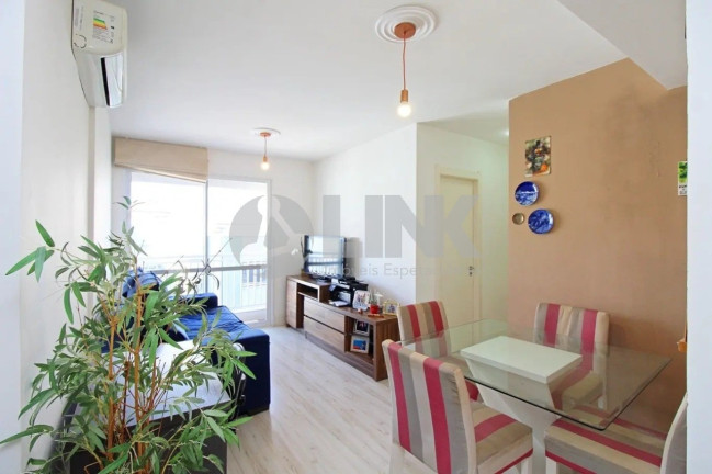 Imagem Apartamento com 2 Quartos à Venda, 60 m² em Cristo Redentor - Porto Alegre Imagem Apartamento com 2 Quartos à Venda, 60 m² em Cristo Redentor - Porto Alegre