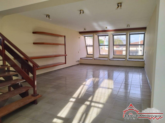 Imagem Casa com 9 Quartos para Alugar, 600 m² em Centro - Jacareí