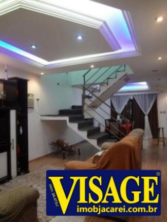 Imagem Casa com 3 Quartos à Venda, 215 m² em Vila Branca - Jacareí
