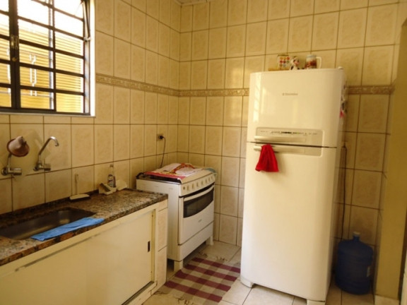 Imagem Casa com 2 Quartos à Venda, 190 m² em Centro - Jacareí Imagem Casa com 2 Quartos à Venda, 190 m² em Centro - Jacareí