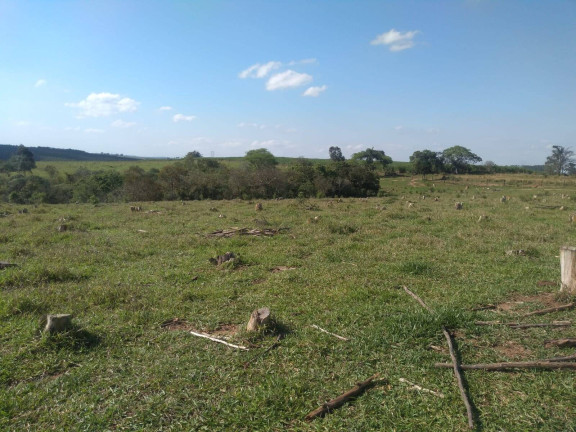 Imagem Fazenda à Venda, 726 m² em Bairro Do Cercado - Araçoiaba Da Serra