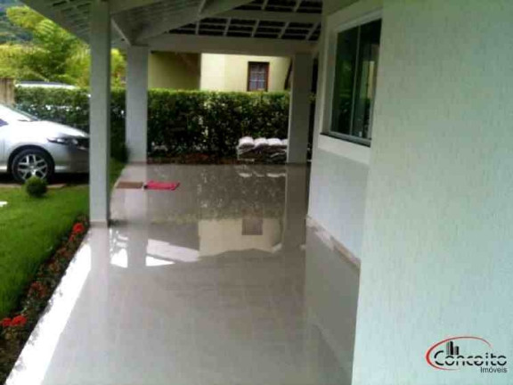 Imagem Casa de Condomínio com 3 Quartos à Venda, 170 m² em Ubatuba Country - Ubatuba