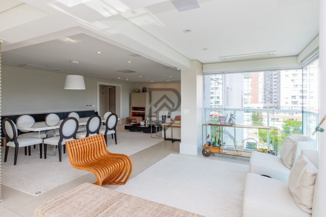Imagem Apartamento com 4 Quartos à Venda, 251 m² em Campo Belo - São Paulo