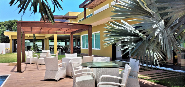 Imagem Casa com 7 Quartos à Venda, 1.800 m² em Outeiro Do São Francisco - Porto Seguro Imagem Casa com 7 Quartos à Venda, 1.800 m² em Outeiro Do São Francisco - Porto Seguro