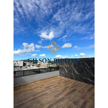 Imagem Casa com 3 Quartos à Venda, 244 m² em Municípios - Balneário Camboriú