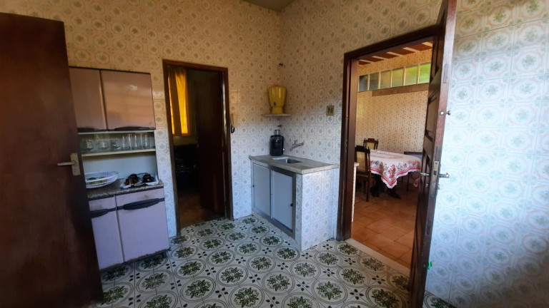 Imagem Casa com 4 Quartos à Venda, 235 m² em Barreiro - Belo Horizonte