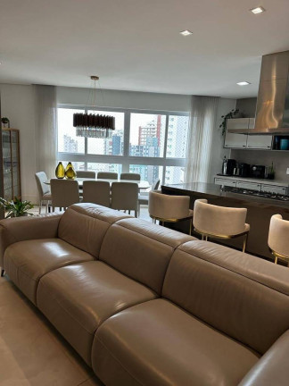 Imagem Apartamento com 4 Quartos à Venda, 163 m² em Centro - Balneário Camboriú Imagem Apartamento com 4 Quartos à Venda, 163 m² em Centro - Balneário Camboriú