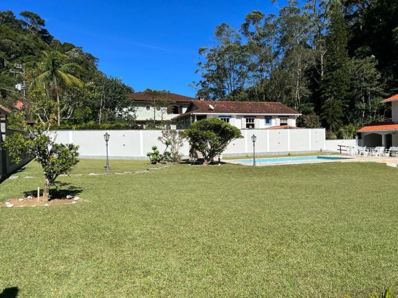 Imagem Casa com 4 Quartos à Venda, 350 m² em Comary - Teresópolis