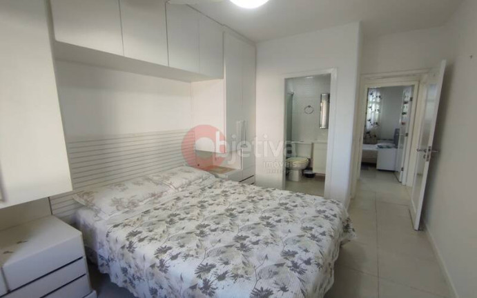 Imagem Apartamento com 2 Quartos à Venda, 75 m² em Algodoal - Cabo Frio