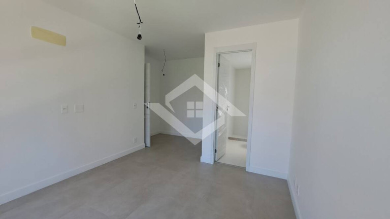 Imagem Apartamento com 3 Quartos à Venda, 119 m² em Barra Da Tijuca - Rio De Janeiro