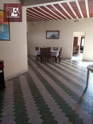 Imagem Casa com 3 Quartos à Venda, 250 m² em Piteu - Cachoeira Paulista Imagem Casa com 3 Quartos à Venda, 250 m² em Piteu - Cachoeira Paulista