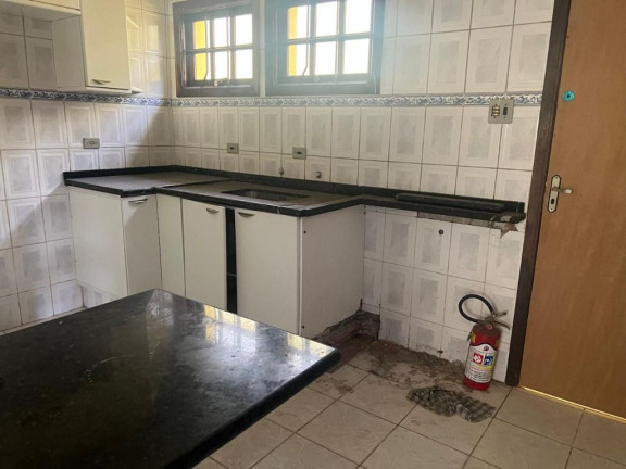 Imagem Casa com 3 Quartos para Alugar, 192 m² em Parque Suzano - Suzano