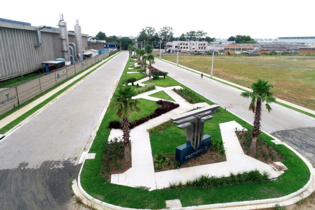Imagem Terreno à Venda, 1.930 m² em Anchieta - Porto Alegre Imagem Terreno à Venda, 1.930 m² em Anchieta - Porto Alegre