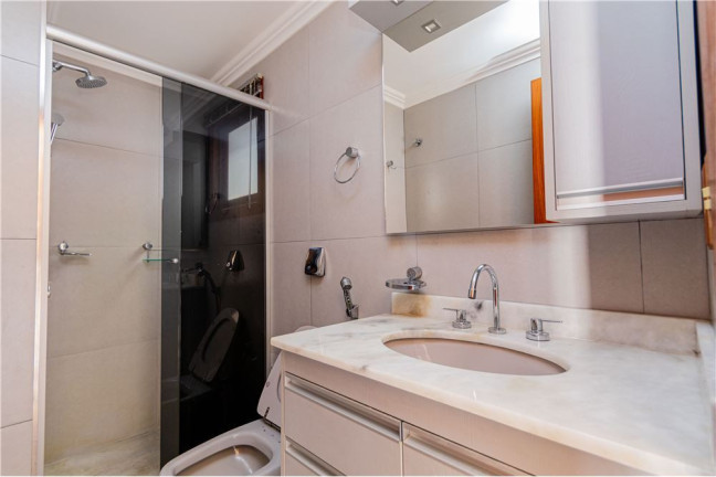 Imagem Apartamento com 3 Quartos à Venda, 129 m² em Menino Deus - Porto Alegre